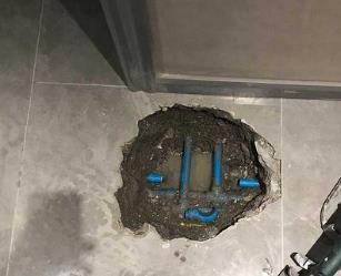 鹤壁市阳台漏水维修公司分享下暖气管道漏水的原因有哪些